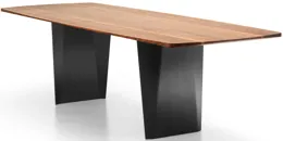 Girsberger Onda Tisch, Massivholz in Rechteckform auf skulpturalen Stahlwangen